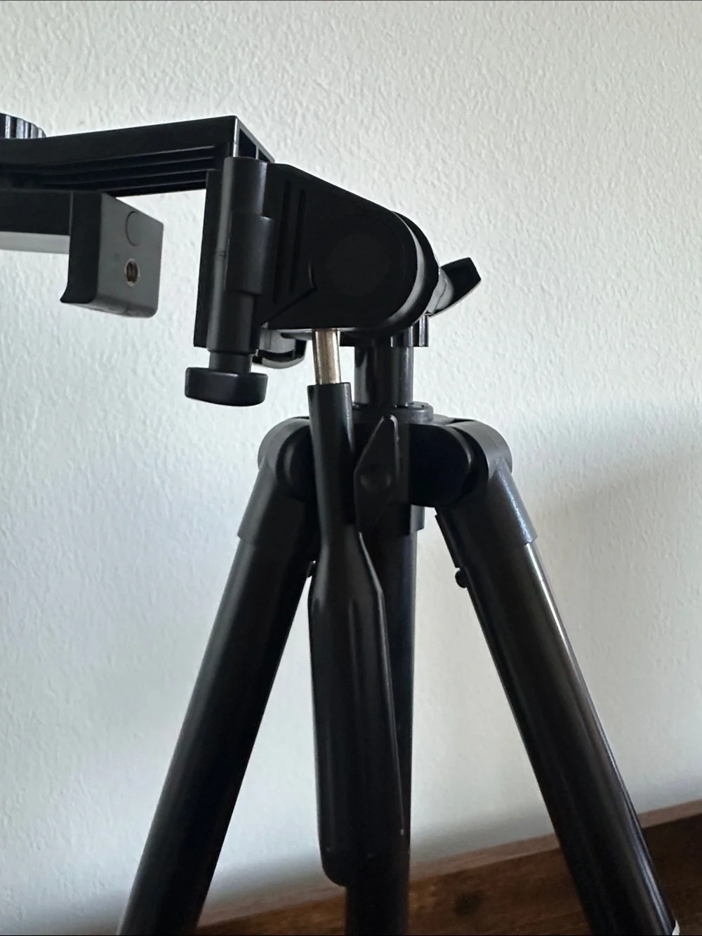 Black Adjustable Phone Tripod Mount